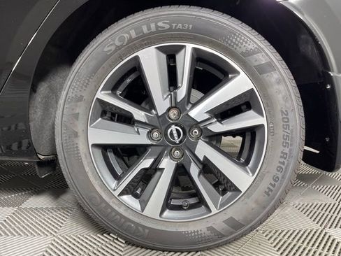 New 2025 Nissan Versa SV w/ Trunk Package image 13