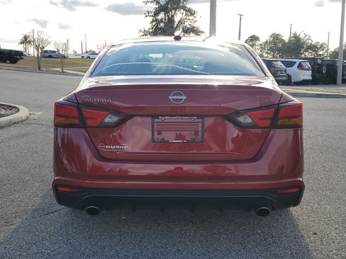 Certified 2024 Nissan Altima 2.5 SR w/ SR Premium Package image 7
