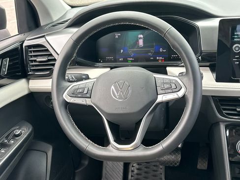 Used 2025 Volkswagen Taos S FWD image 17