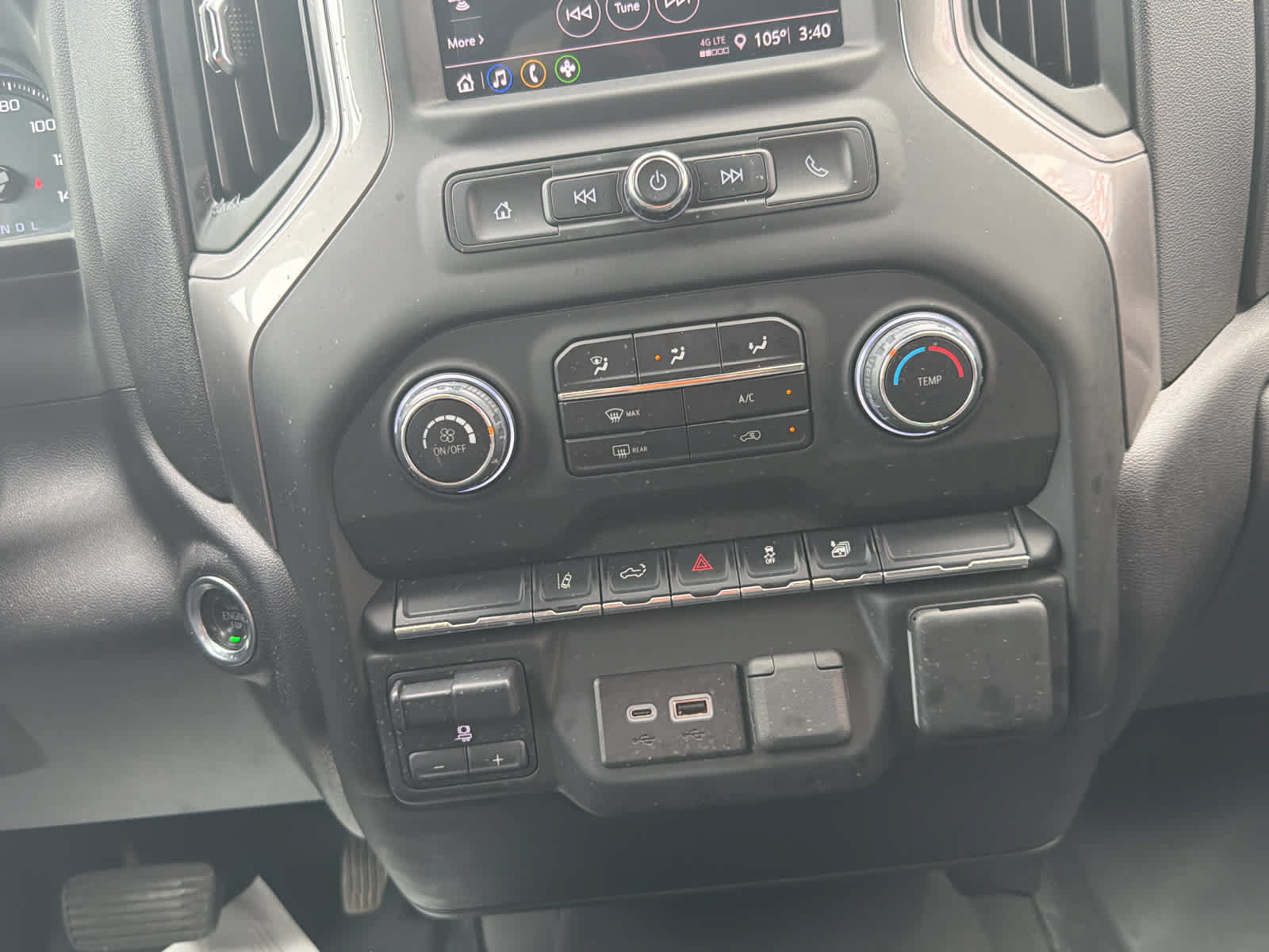 Used 2025 Chevrolet Silverado 2500 Custom w/ Custom Convenience Package AWD/4WD image 29