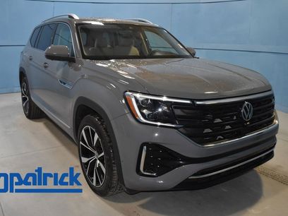 Certified 2025 Volkswagen Atlas SEL Premium R-Line