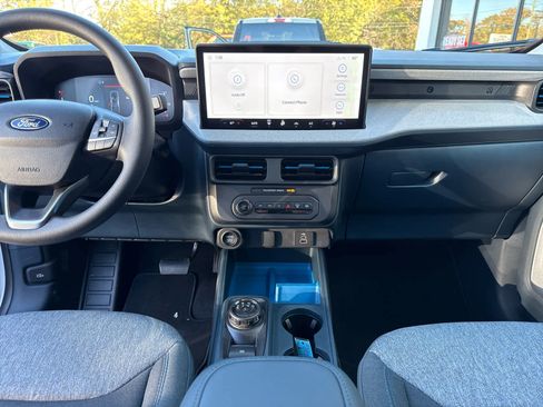 New 2025 Ford Maverick XLT w/ Equipment Group 301A image 17