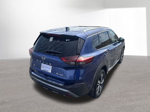 Used 2023 Nissan Rogue SL image 32