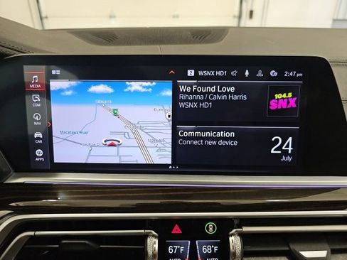 Used 2021 BMW X5 xDrive40i w/ M Sport Package AWD/4WD image 24