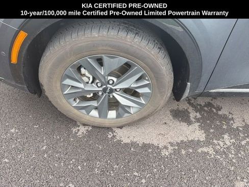 Certified 2025 Kia Sportage SX Prestige image 3