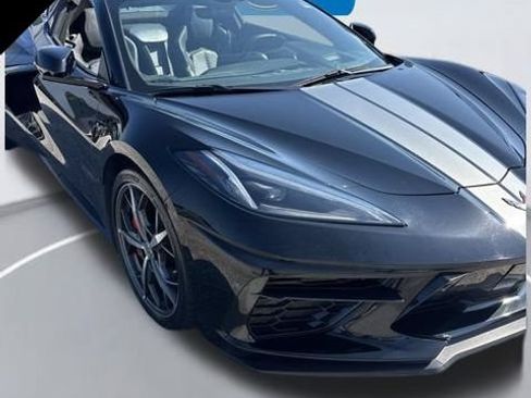 Used 2023 Chevrolet Corvette Stingray Premium Conv w/ Z51 Performance Package RWD image 1
