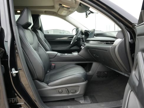 Certified 2023 INFINITI QX60 Luxe w/ Cargo Package FWD image 22