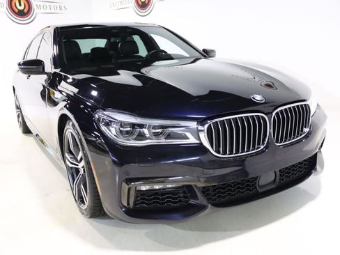 Used 2019 BMW 750i RWD image 8
