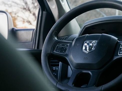 Used 2018 RAM 3500 Tradesman w/ Chrome Appearance Group image 41