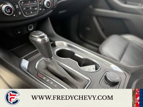 Used 2019 Chevrolet Traverse LT w/ LT Premium Package AWD/4WD image 21