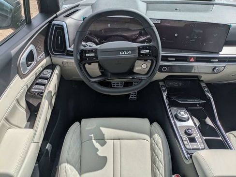 New 2026 Kia Sorento SX Prestige AWD/4WD image 17