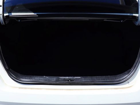 Used 2021 Nissan Altima 2.5 SR FWD image 23