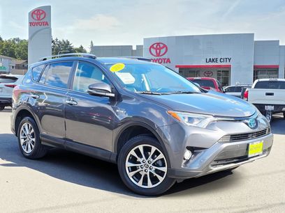 Used 2018 Toyota RAV4 Limited w/ Carpet Mat Package