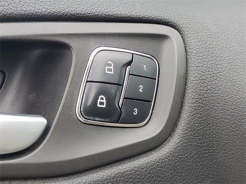 Used 2014 Ford Escape Titanium w/ Equipment Group 401A image 11