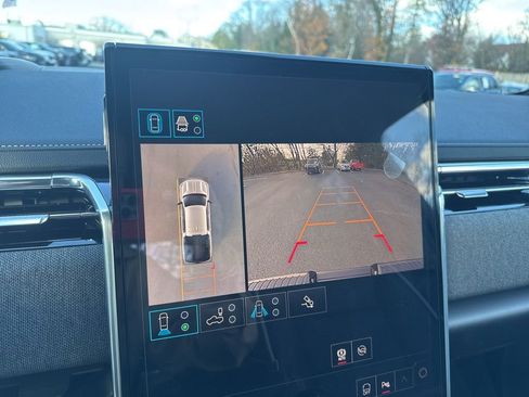 New 2026 GMC Sierra EV Elevation w/ LPO, Elevation Dark Package image 18