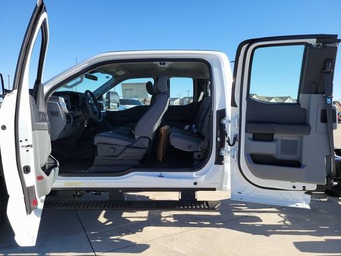 New 2026 Ford F450 XL image 8