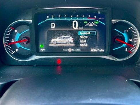 Certified 2022 Honda Pilot Elite image 31