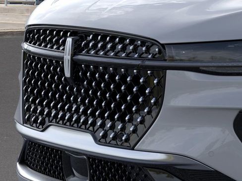 New 2026 Lincoln Nautilus Reserve image 39