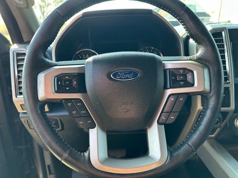 Used 2016 Ford F150 Lariat w/ Equipment Group 502A Luxury image 31