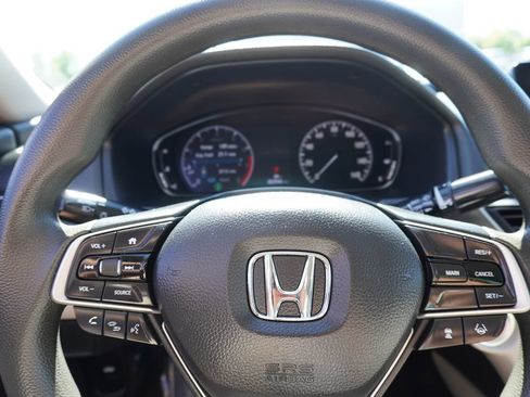 Used 2020 Honda Accord LX image 25