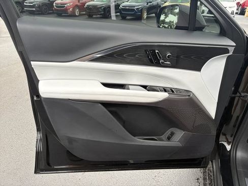 Certified 2024 Cadillac Lyriq Luxury w/ LPO, Floor Liner Package AWD/4WD image 18