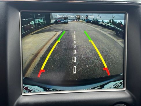 Used 2018 Jeep Grand Cherokee Altitude AWD/4WD image 4