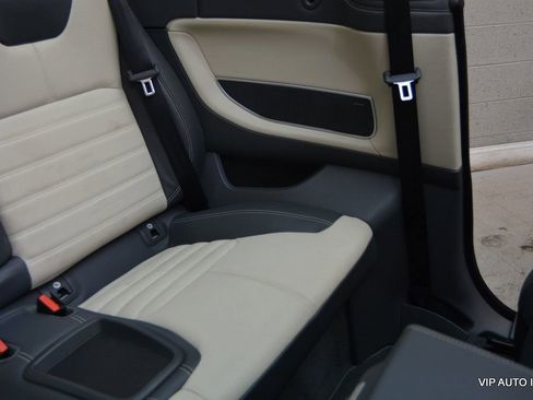 Used 2018 Land Rover Range Rover Evoque HSE Dynamic image 28