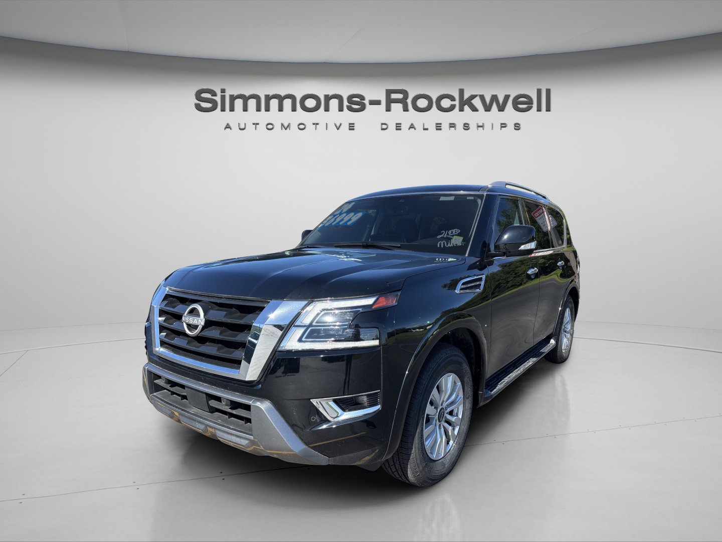 Used 2024 Nissan Armada SV w/ Cargo Package AWD/4WD image 2