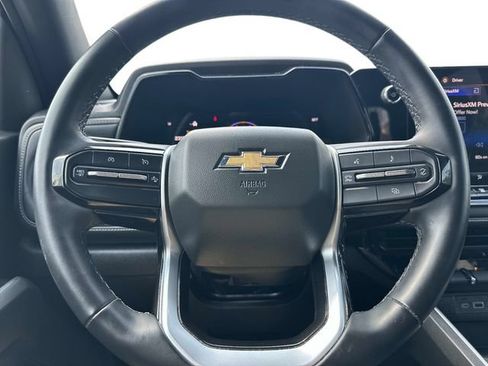 Used 2024 Chevrolet Colorado LT w/ LT Convenience Package II AWD/4WD image 19