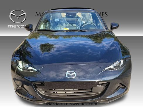 New 2026 MAZDA MX-5 Miata RF Grand Touring RWD image 10