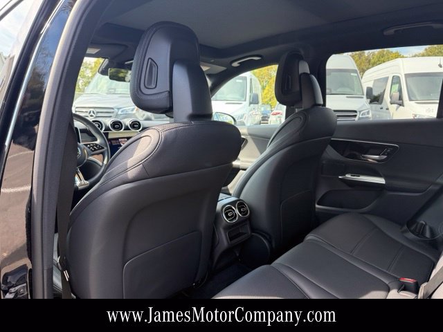 Certified 2026 Mercedes-Benz GLC 300 4MATIC image 23
