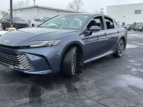 New 2026 Toyota Camry XLE image 3