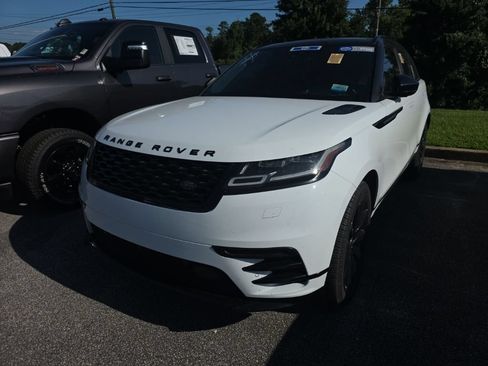 Used 2020 Land Rover Range Rover Velar R-Dynamic S AWD/4WD image 3