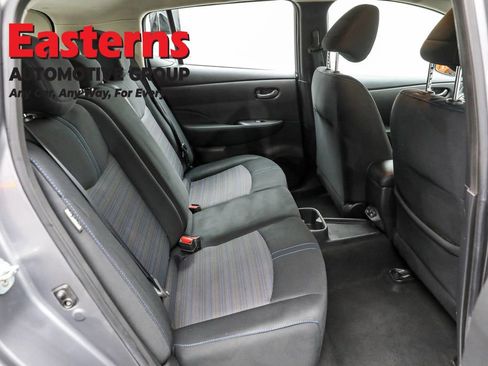 Used 2022 Nissan Leaf S image 22