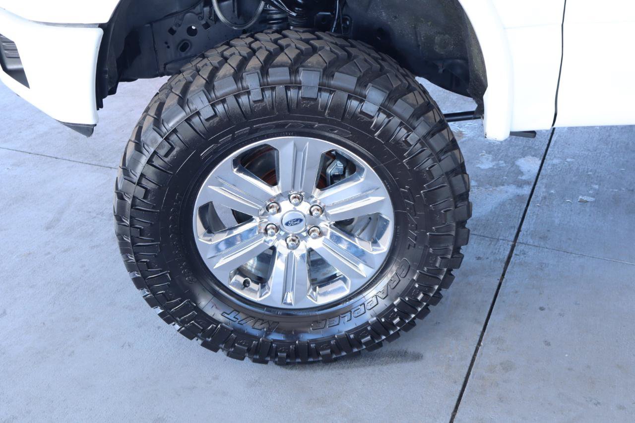Used 2019 Ford F150 XLT w/ Equipment Group 302A Luxury AWD/4WD image 42