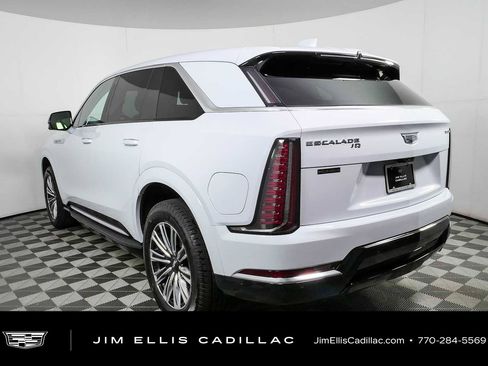 New 2026 Cadillac Escalade IQ Luxury 1 AWD/4WD image 30