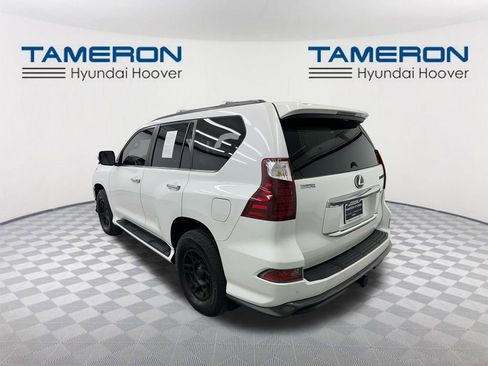 Used 2021 Lexus GX 460 Premium image 3