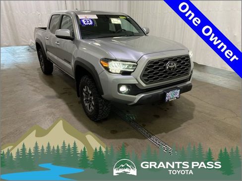 Certified 2023 Toyota Tacoma TRD Off-Road image 1