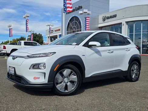 Used 2020 Hyundai Kona Ultimate FWD image 3