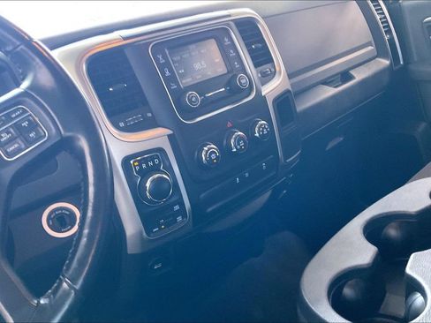 Used 2019 RAM 1500 Warlock AWD/4WD image 11