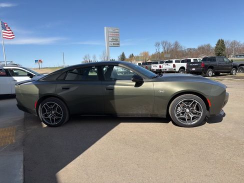 New 2026 Dodge Charger R/T AWD/4WD image 4