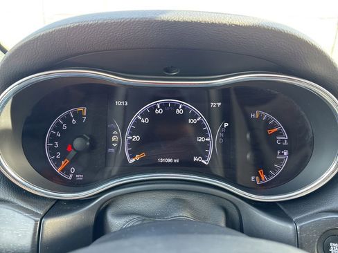 Used 2017 Jeep Grand Cherokee Altitude AWD/4WD image 28