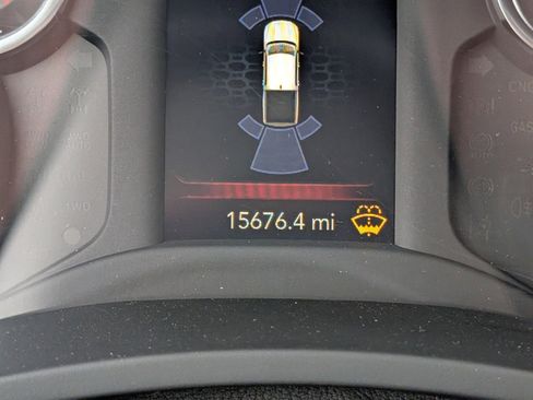 Used 2024 RAM 2500 Big Horn w/ Sport Appearance Package image 14