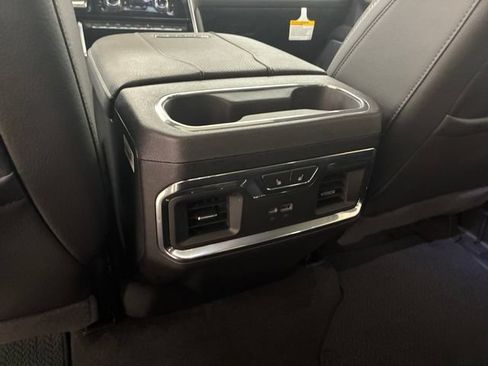 Used 2026 GMC Sierra 2500 Denali w/ Denali Reserve Package AWD/4WD image 19