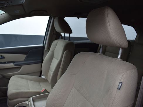 Used 2017 Honda Odyssey SE image 11
