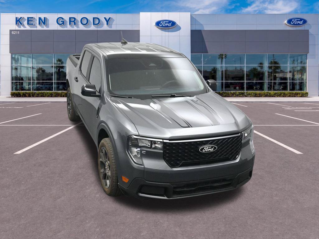 Used 2025 Ford Maverick XLT w/ Black Appearance Package AWD/4WD image 11
