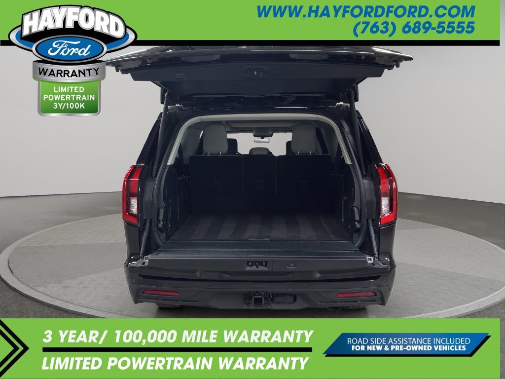 Used 2025 Ford Expedition Max Active AWD/4WD image 20