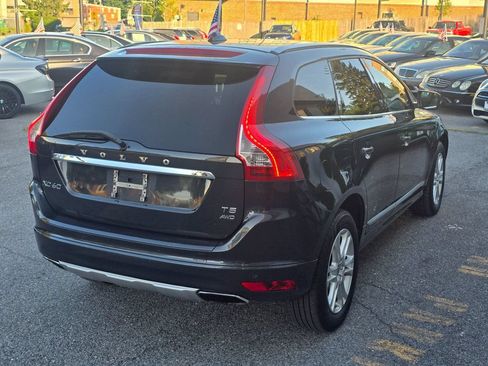 Used 2016 Volvo XC60 T5 Premier w/ Technology Package AWD/4WD image 4