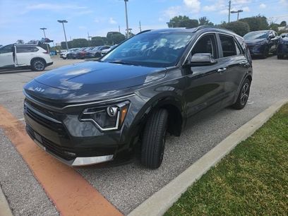 Used 2025 Kia Niro