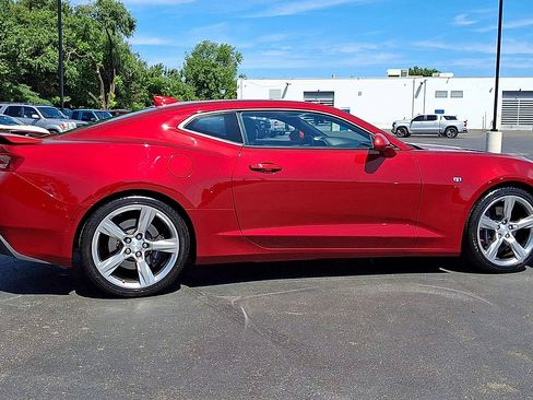 Certified 2018 Chevrolet Camaro SS RWD image 3